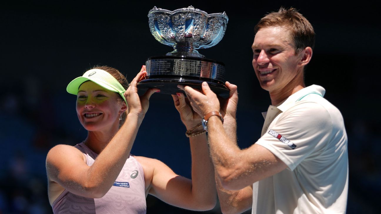 Olivia Gadecki and John Peers secure victory again in Australian Open mixed doubles. 1
