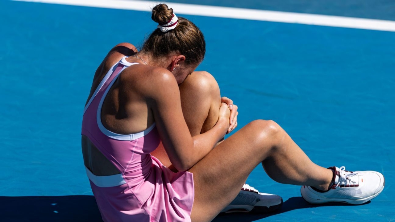 Marta Kostyuk confirms ankle injury after losing at Aussie Open 1