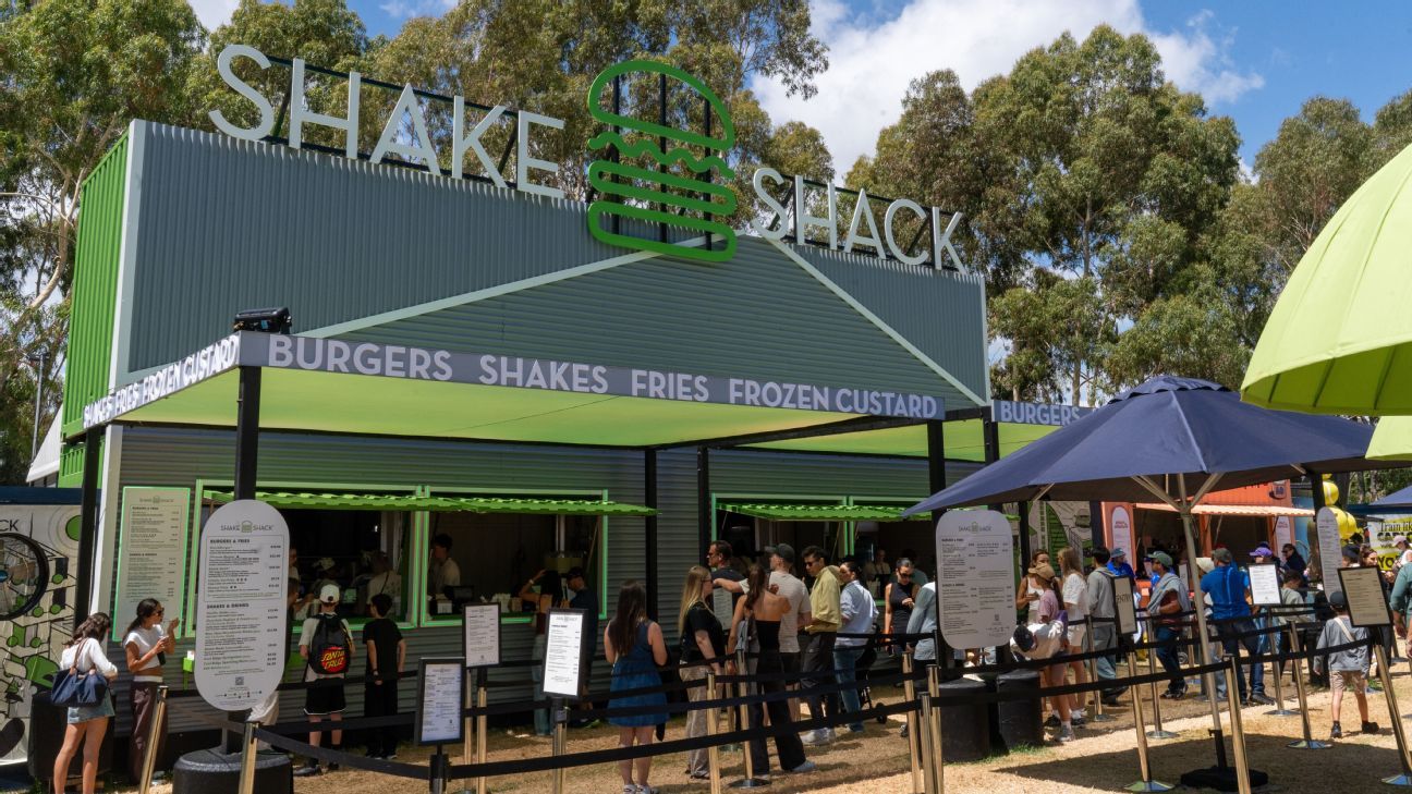 Shake Shack makes its debut at the Australian Open, but is it a success? 1