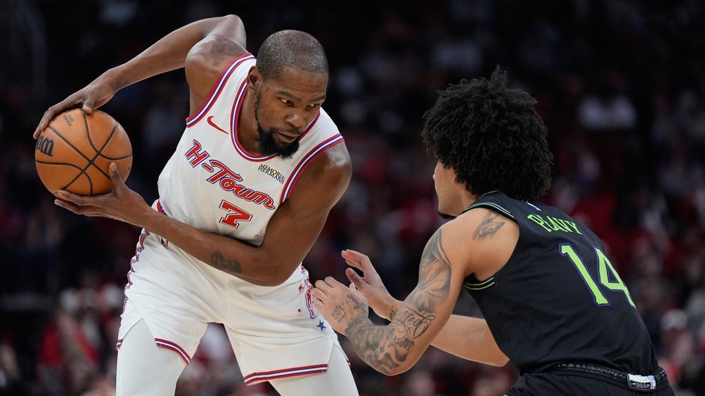 Durant moves past Nowitzki for sixth on NBA's scoring list 1