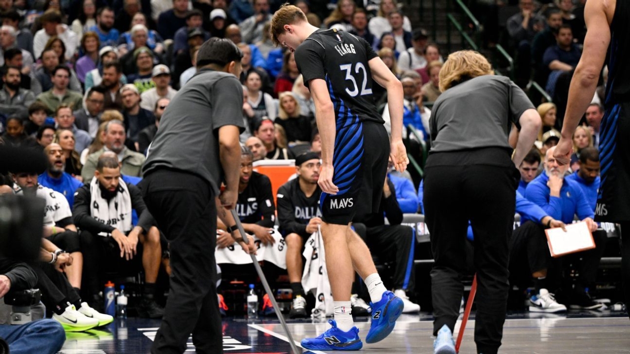 Mavericks' Cooper Flagg (ankle) listed as doubtful vs. Jazz 1