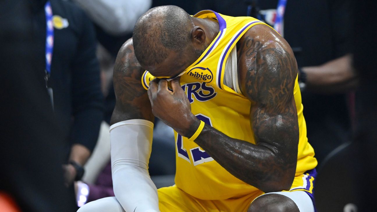 LeBron James becomes emotional during tribute video as Lakers compete against Cavaliers. 1