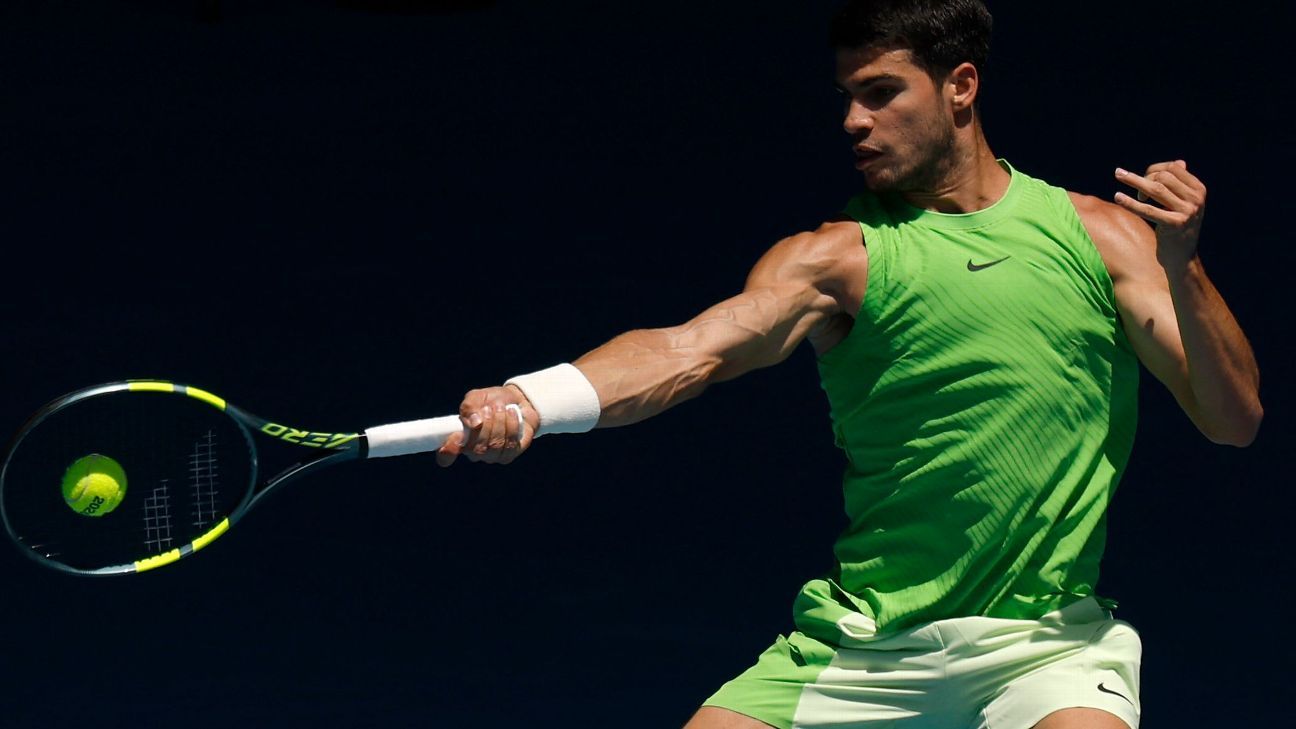 Carlos Alcaraz moves on to the quarterfinals of the Australian Open. 1