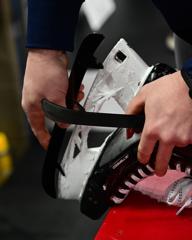 Sweden Bests USA, 6-3, In World Juniors Preliminary Round 25