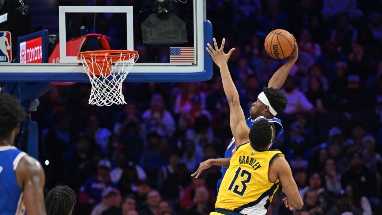 76ers' Edgecombe wows with slam but rules out dunk contest 1