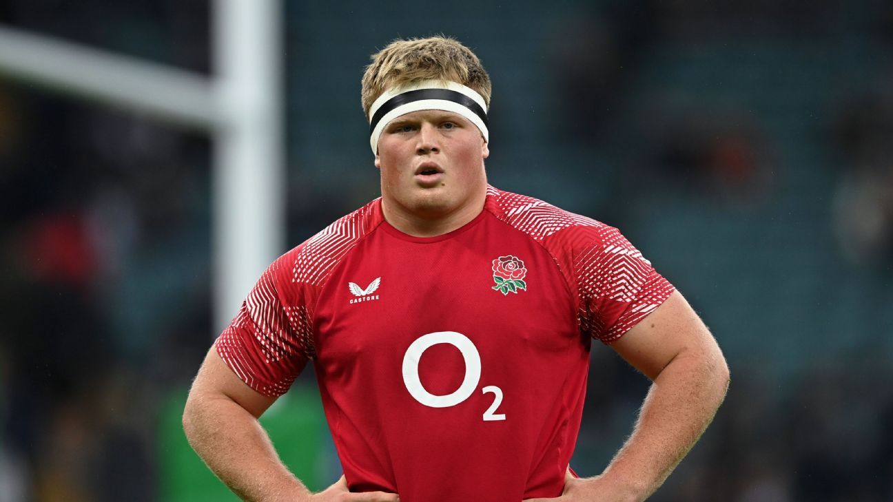 Six Nations: England's Fin Baxter to undergo surgery as prop situation deteriorates 1