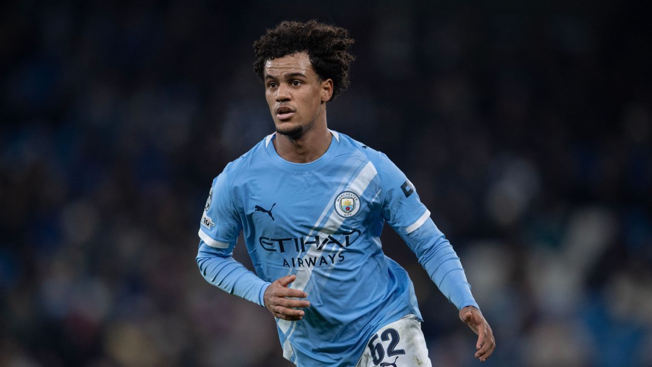 Fulham reaches £27 million agreement for Manchester City's Oscar Bobb, according to sources. 1
