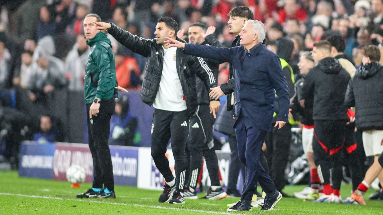 Jose Mourinho: I expressed my regrets to Álvaro Arbeloa regarding the goal celebration. 1