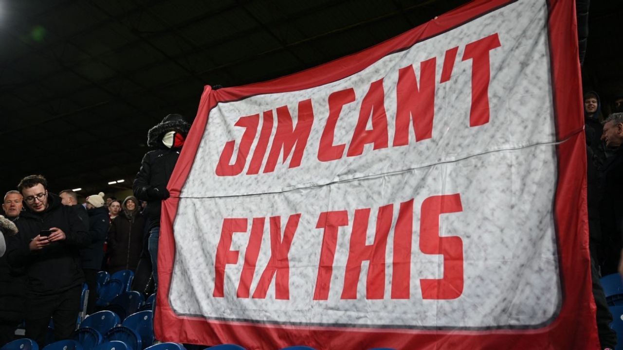 Man United fan group label club 'laughing stock,' plan protest 1