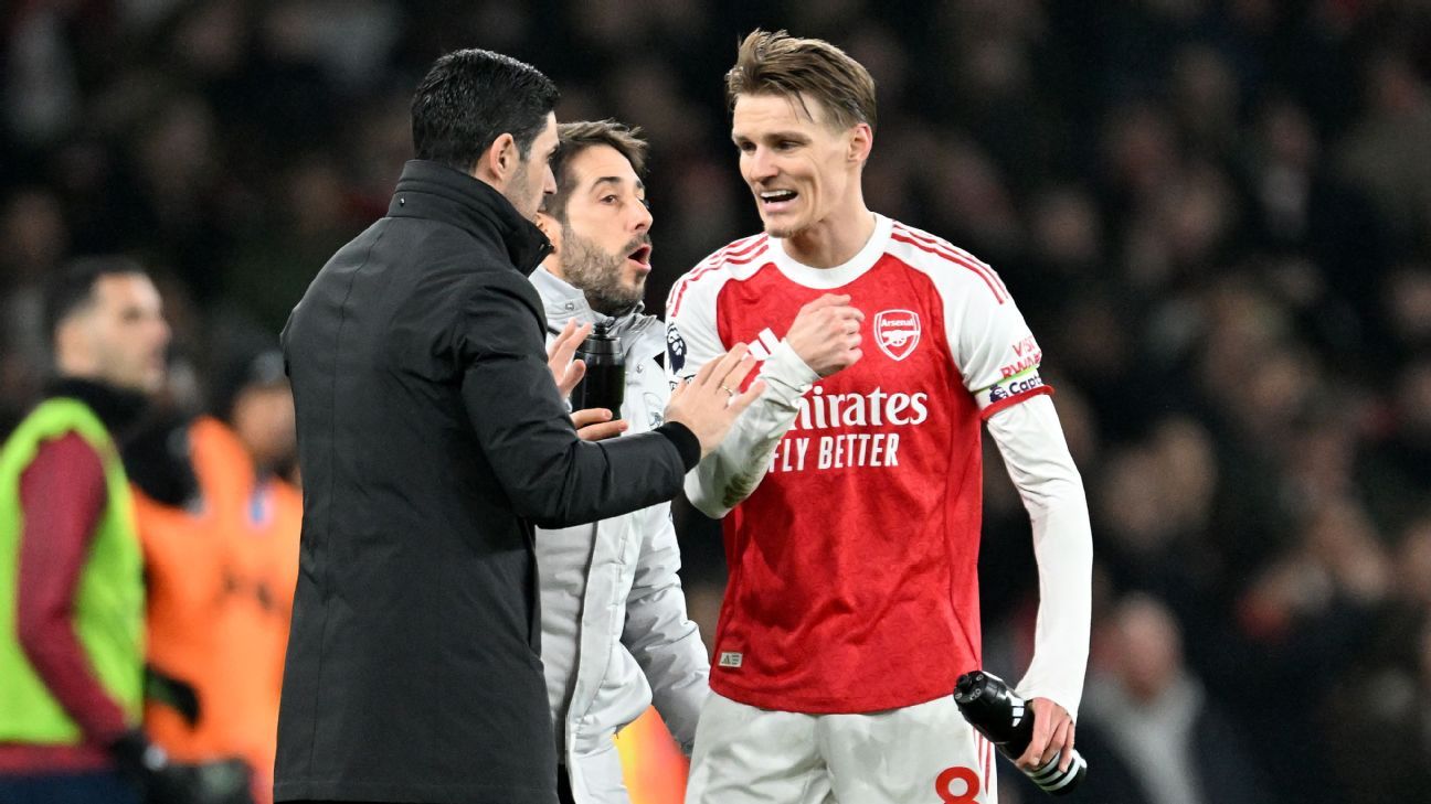 Mikel Arteta critiques 'subpar' Arsenal following defeat to Manchester United. 1