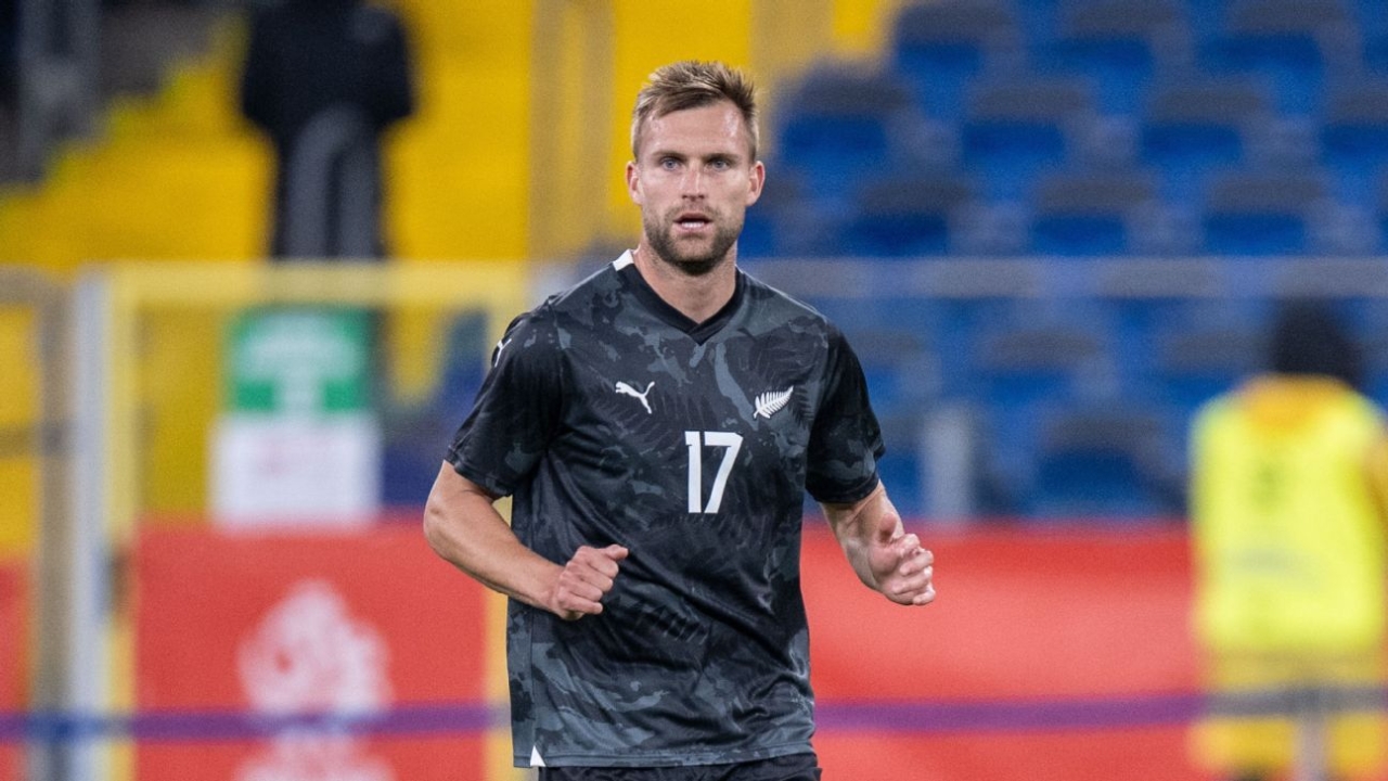 Orlando Pirates sign New Zealand international Andre de Jong from Stellenbosch FC 1