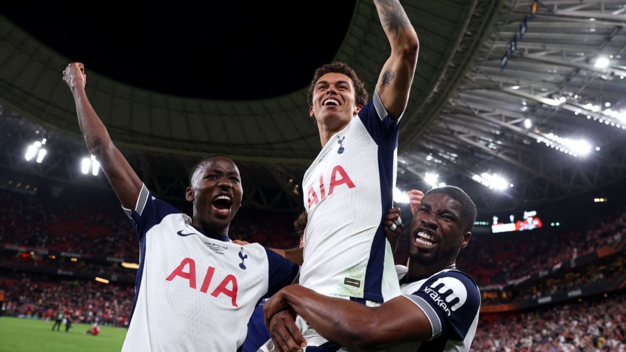 Premier League January transfers: All confirmed ins, outs for every club 1