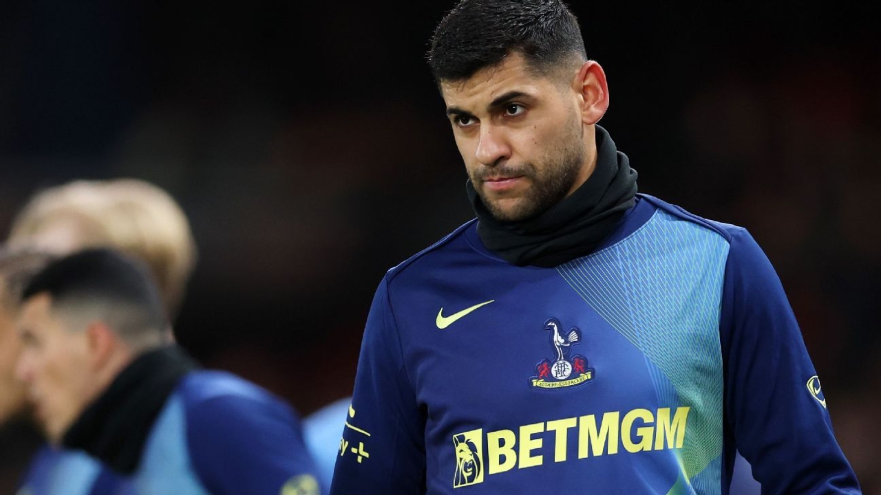 Tottenham captain Cristian Romero in fiery 'lies' post after Bournemouth loss 1