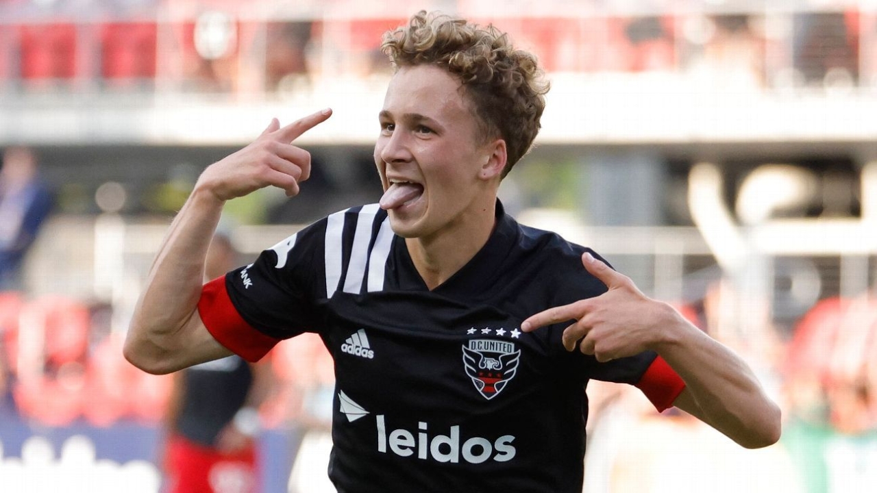 U.S. winger Griffin Yow returns to MLS with Revs from Westerlo 1