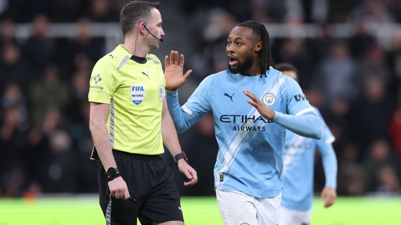 VAR review: Explaining five-minute decision to rule out Semenyo goal 1