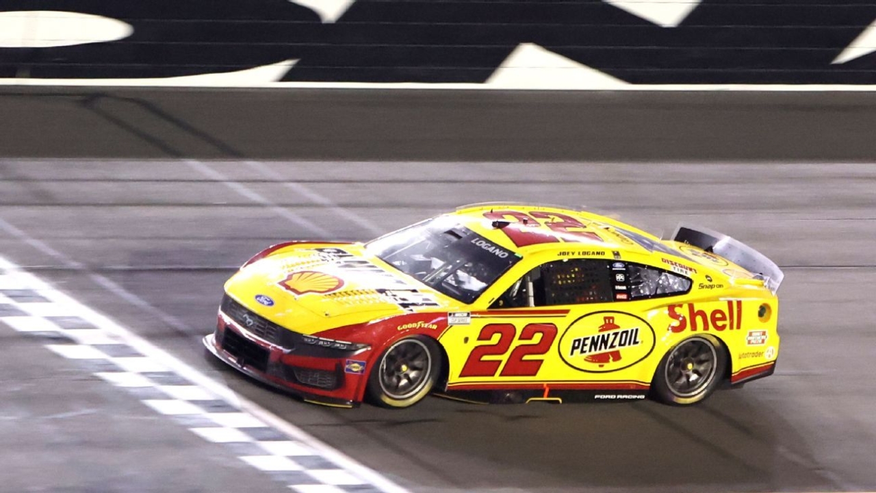 Logano secures victory in Daytona qualifying event; Mears earns position. 1