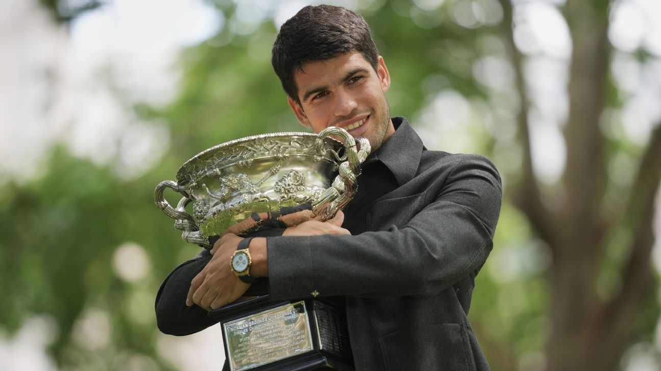 Carlos Alcaraz intends to get a kangaroo tattoo to honor his victory at the Australian Open. 1