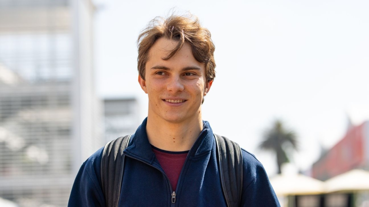 Oscar Piastri anticipates that McLaren's 'Papaya Rules' will persist through 2026. 1