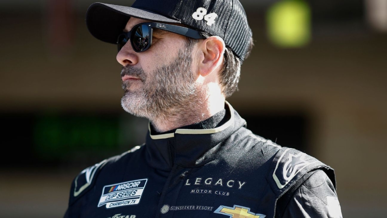 Jimmie Johnson aims to make final Daytona 500 start in 2027 Jimmie Johnson plans to compete in his last Daytona 500 in 2027. 1