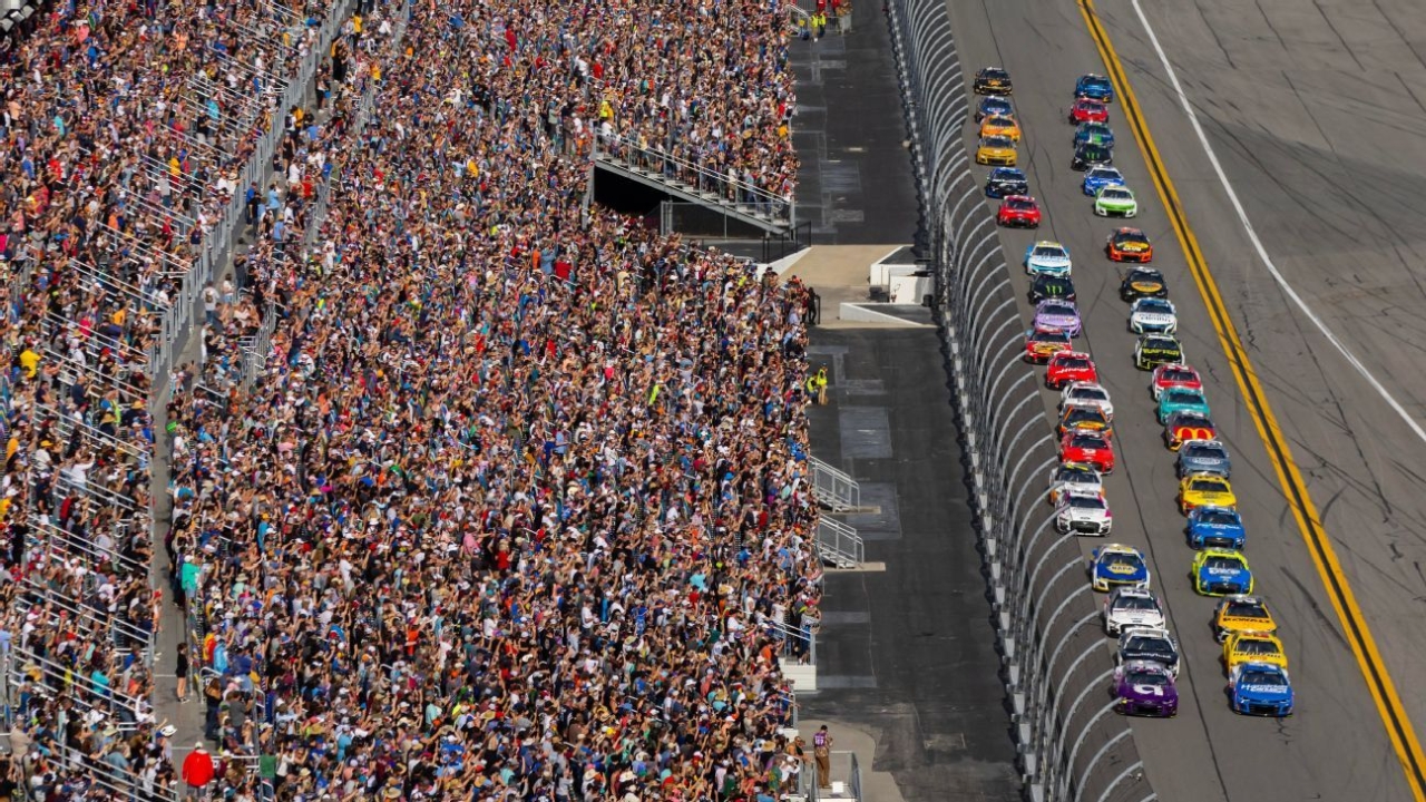 What are the premier events in NASCAR? Daytona 500 and others 1