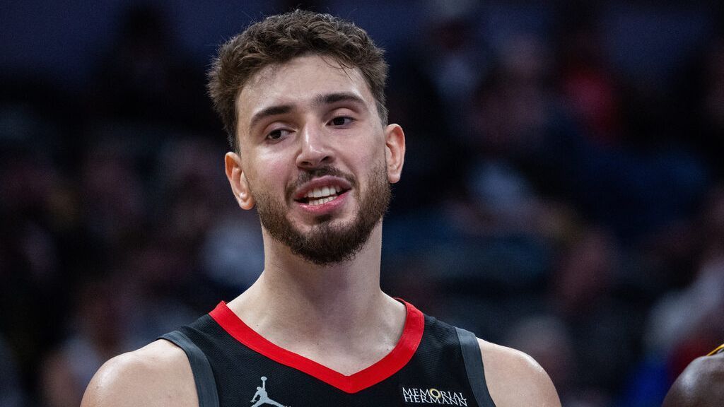 Alperen Sengun apologizes for inappropriate comment directed at female official. 1