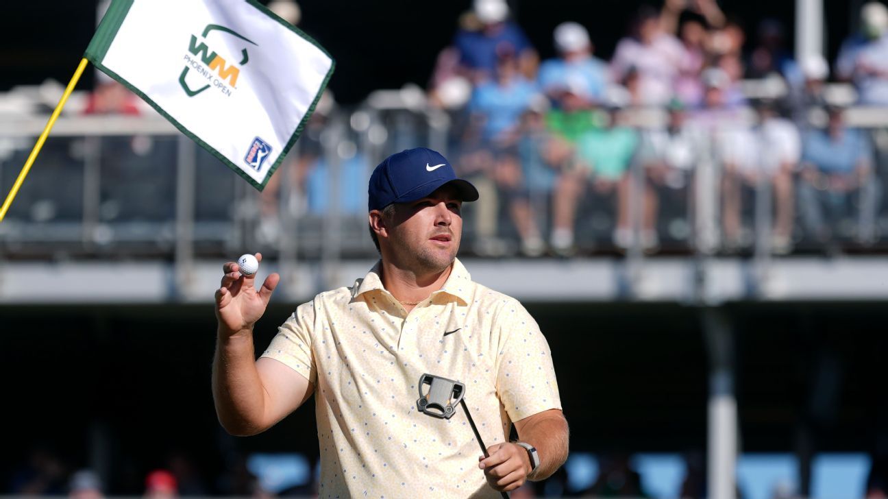 Chris Gotterup leads by 2 strokes after 63 at the PGA Tour's Phoenix Open. 1