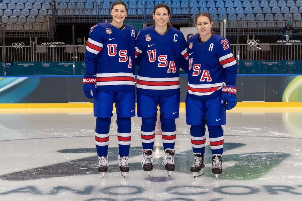 U.S. Olympic Women's Ice Hockey Team Ready for Major Competition 7