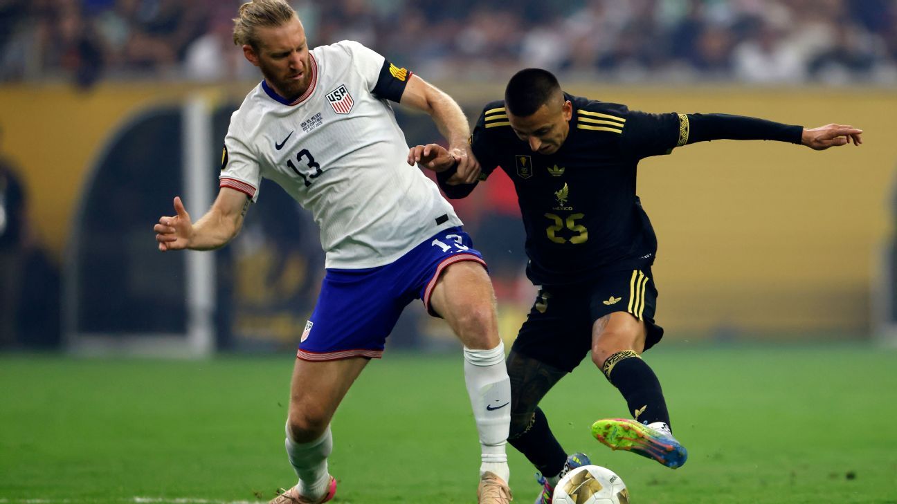 Concacaf announces the qualifying route for the 2030 World Cup, featuring 6 available spots. 1