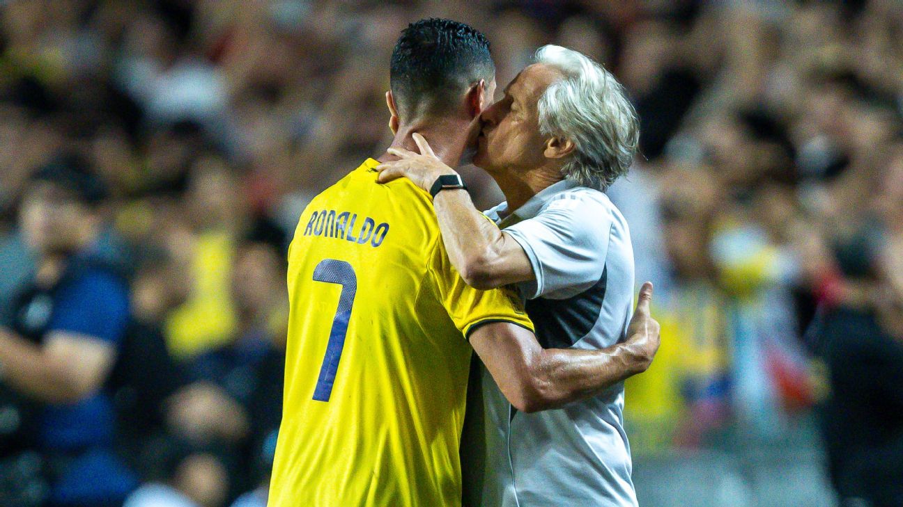 Cristiano Ronaldo's Al Nassr coach bemoans club's lack of 'economic power' Al Nassr's coach expresses concern over the club's limited 'financial resources' 1