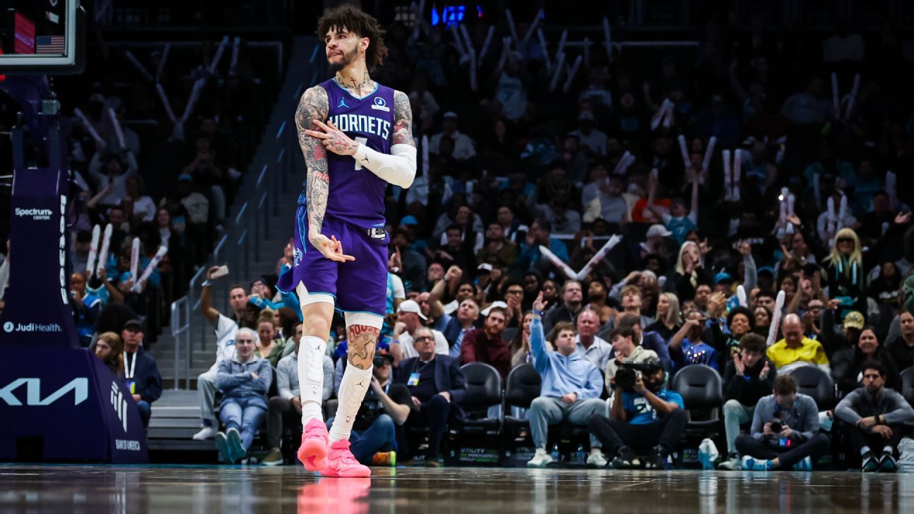 LaMelo Ball of the Hornets cleared to play following car accident 1