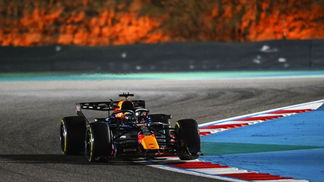 F1 Testing LIVE: Max Verstappen operates 'anti-racing' vehicle on Day 3, Lewis Hamilton returns to the track 1
