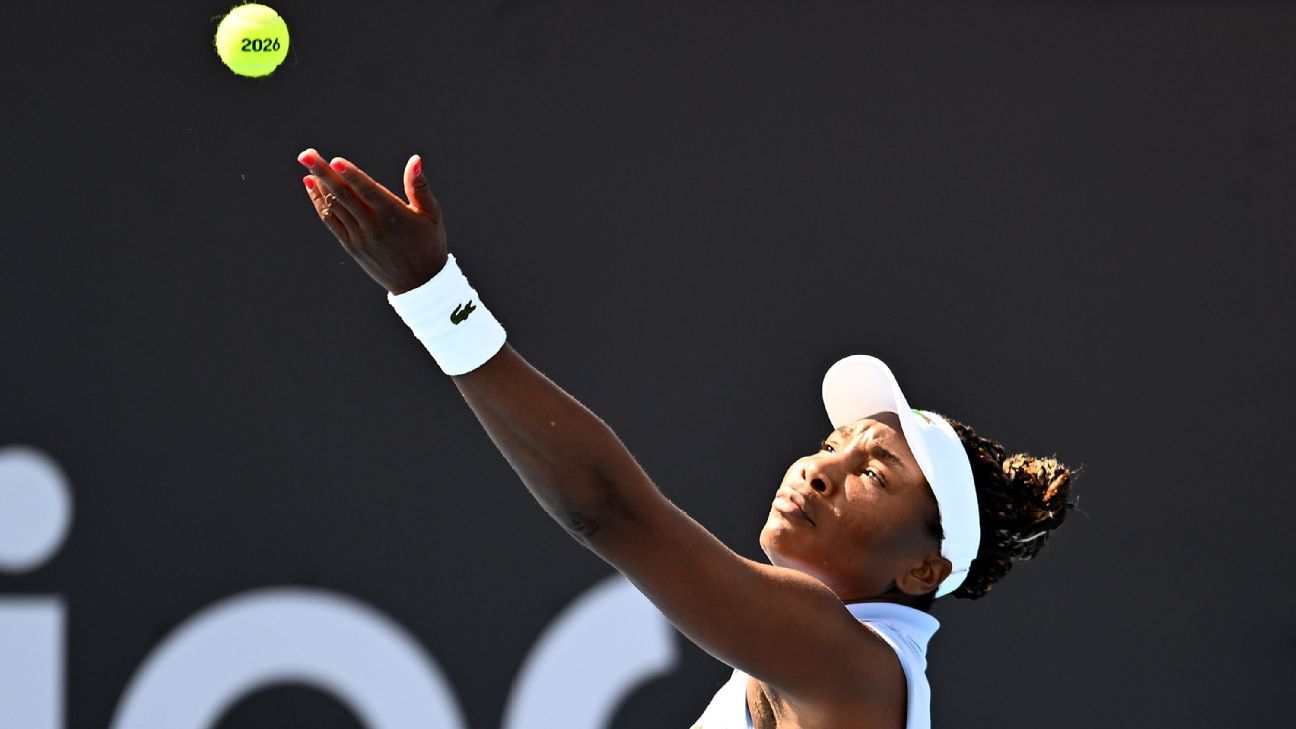 Venus Williams receives wild card in return to Indian Wells Venus Williams granted wild card entry for her comeback at Indian Wells 1