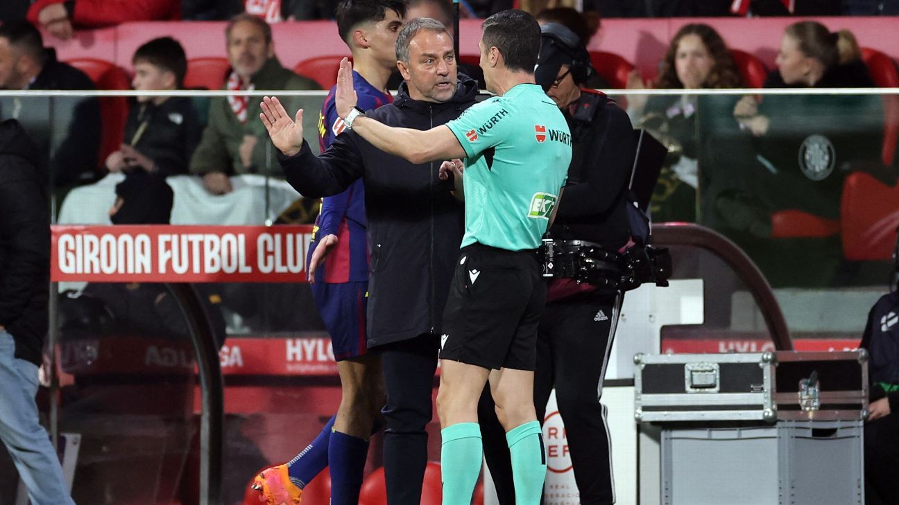 Hansi Flick refrains from criticizing 'obvious' foul in surprising defeat to Barcelona. 1