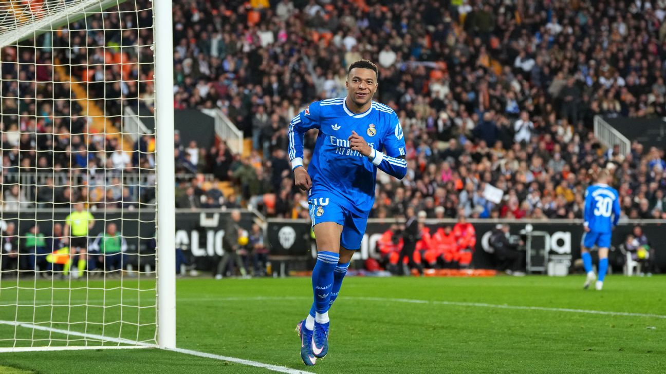 Kylian Mbappé available for selection, set to participate in Real Madrid's match against Real Sociedad. 1