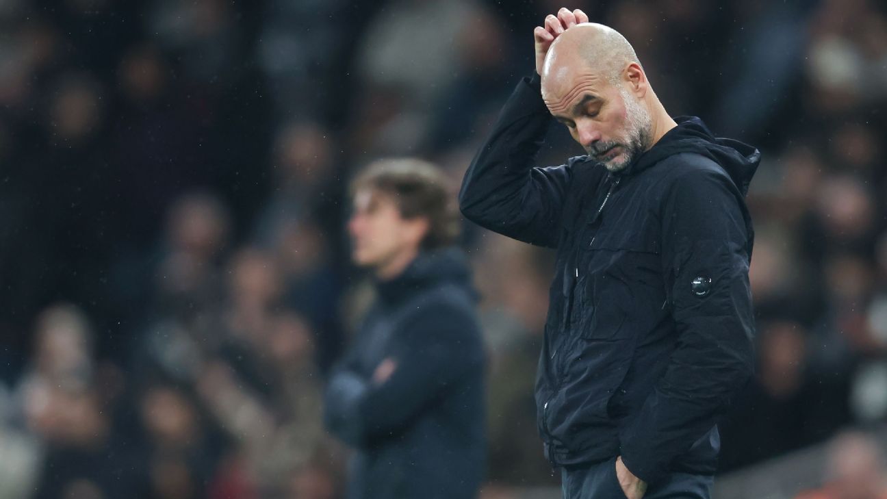 Man City's championship hopes diminish, Real Madrid faced with boos, Manchester United secures victory, and additional updates. 1