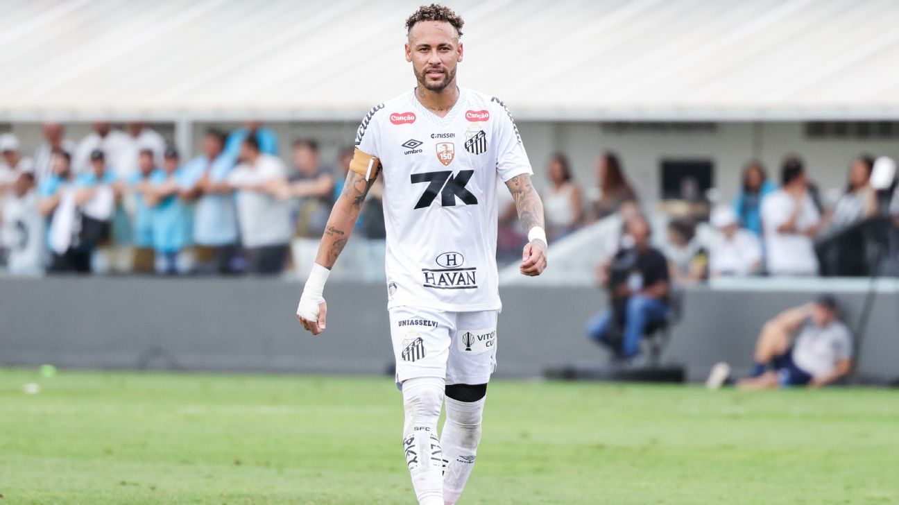 Santos coach states there is no urgency to return Neymar from knee injury. 1