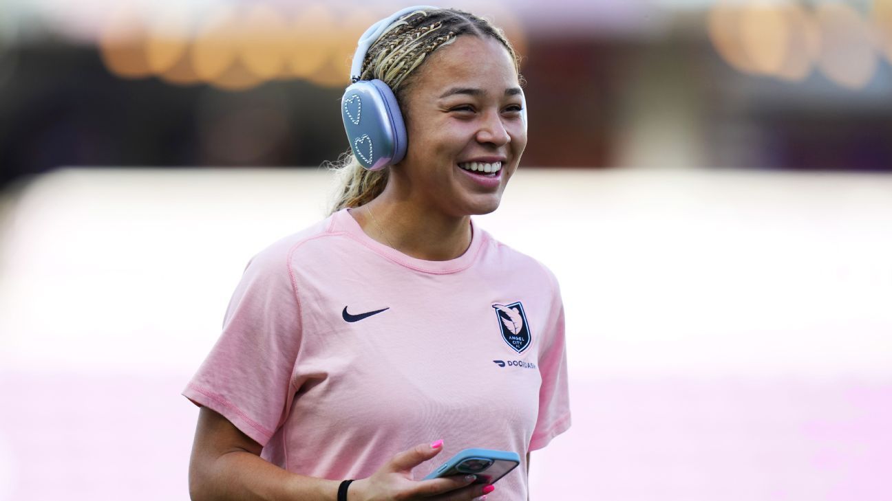 Savy King set for Angel City return after in-game cardiac event Savy King poised to rejoin Angel City following on-field cardiac incident 1