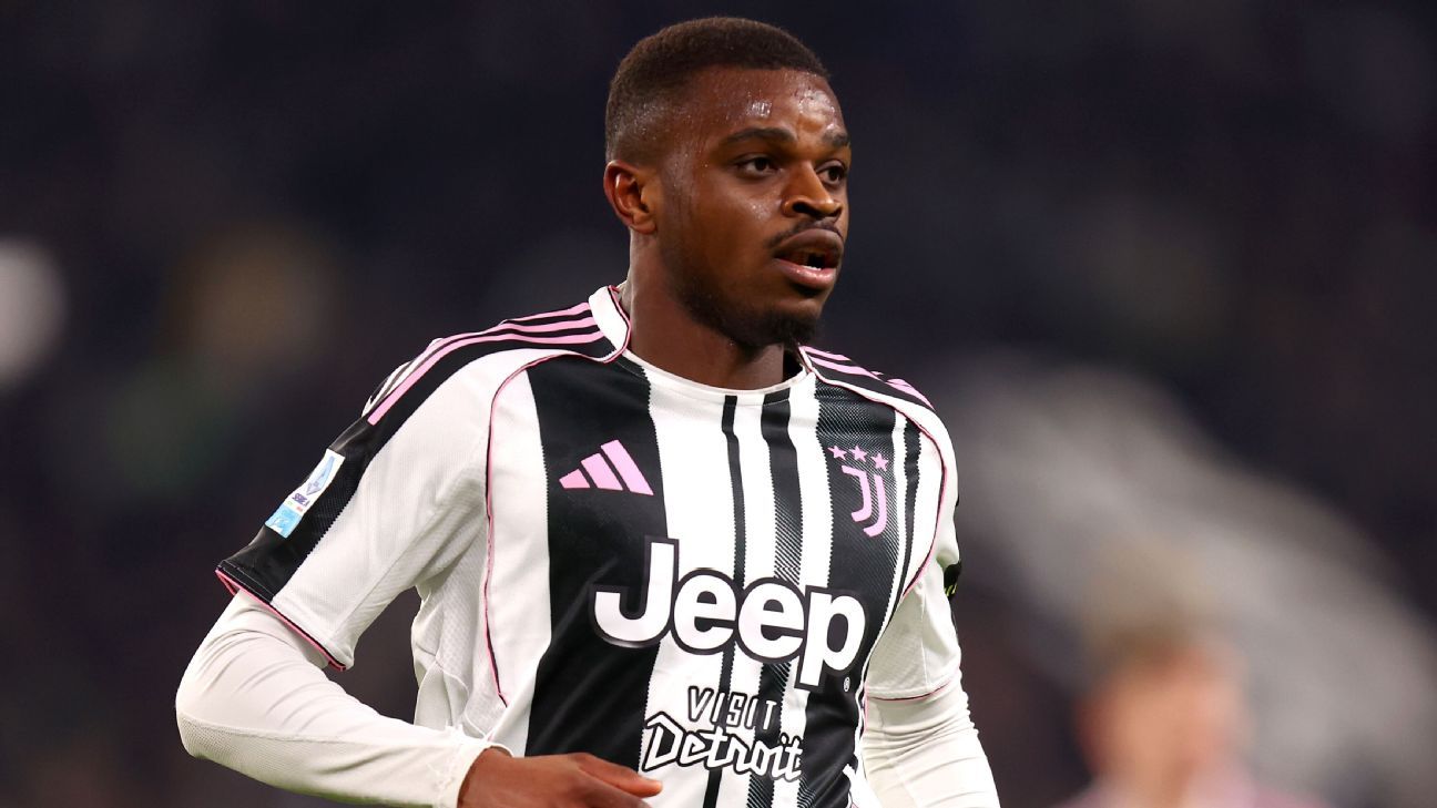 Transfer rumors, news: Man United wants Juventus defender Kalulu Transfer speculation: Manchester United interested in Juventus defender Kalulu 1