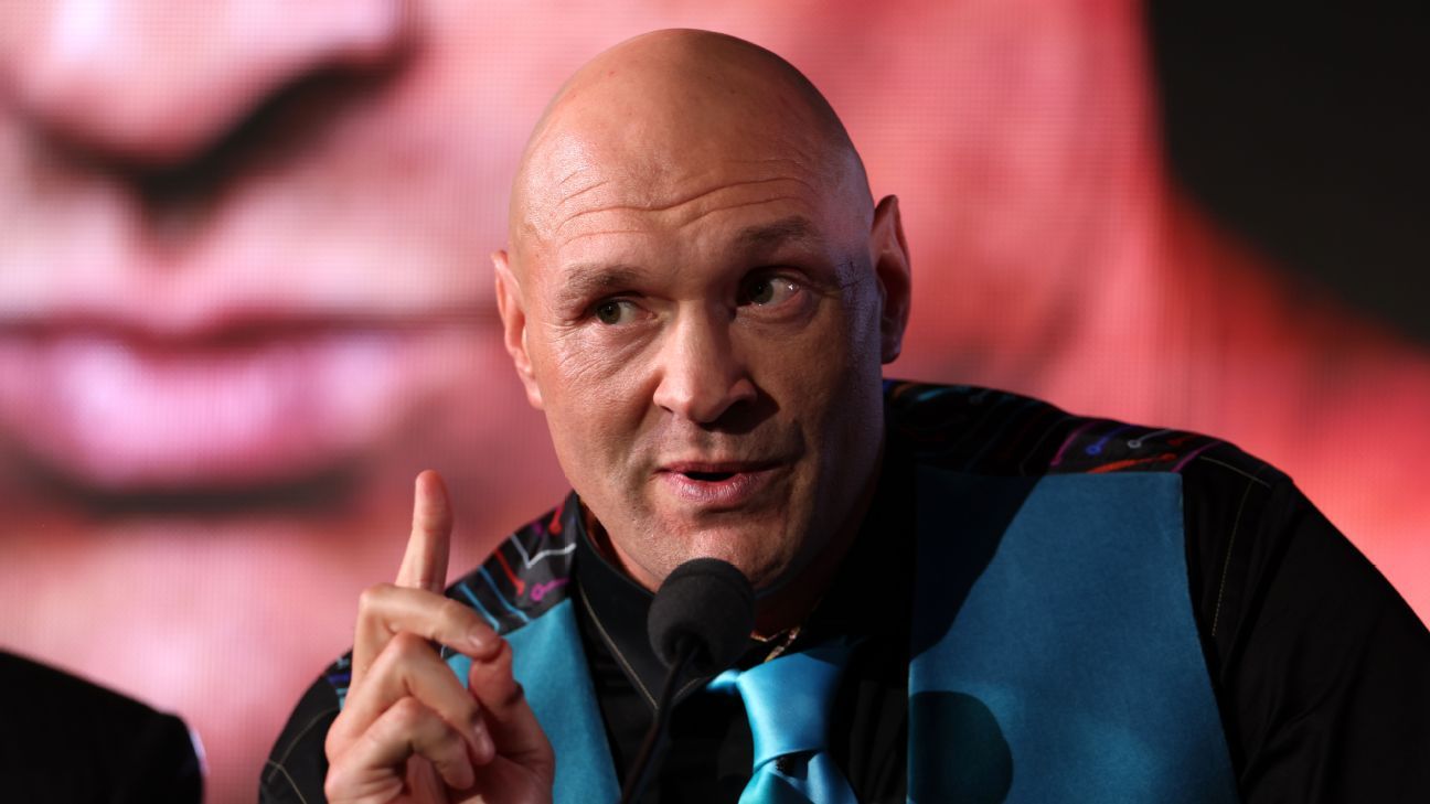 Tyson Fury returns to 'restore boxing's former glory' 1