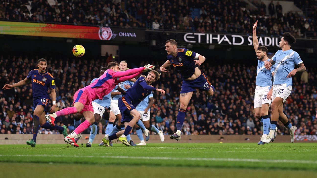 VAR assessment: Was a Newcastle player offside due to a push from Man City? Did Bernardo escape a second yellow card? 1