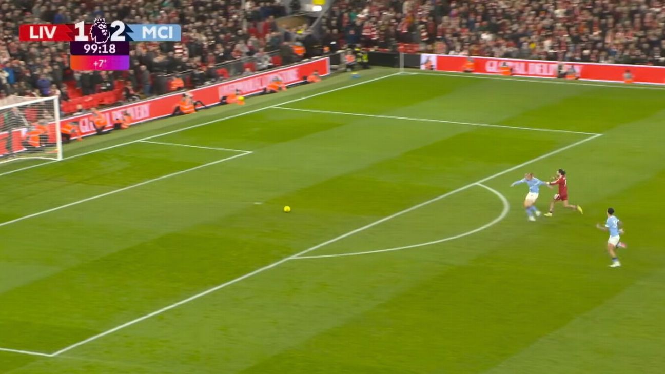 VAR assessment: Did Liverpool correctly identify the overlooked red card? Was the penalty awarded to Man City justified? 5