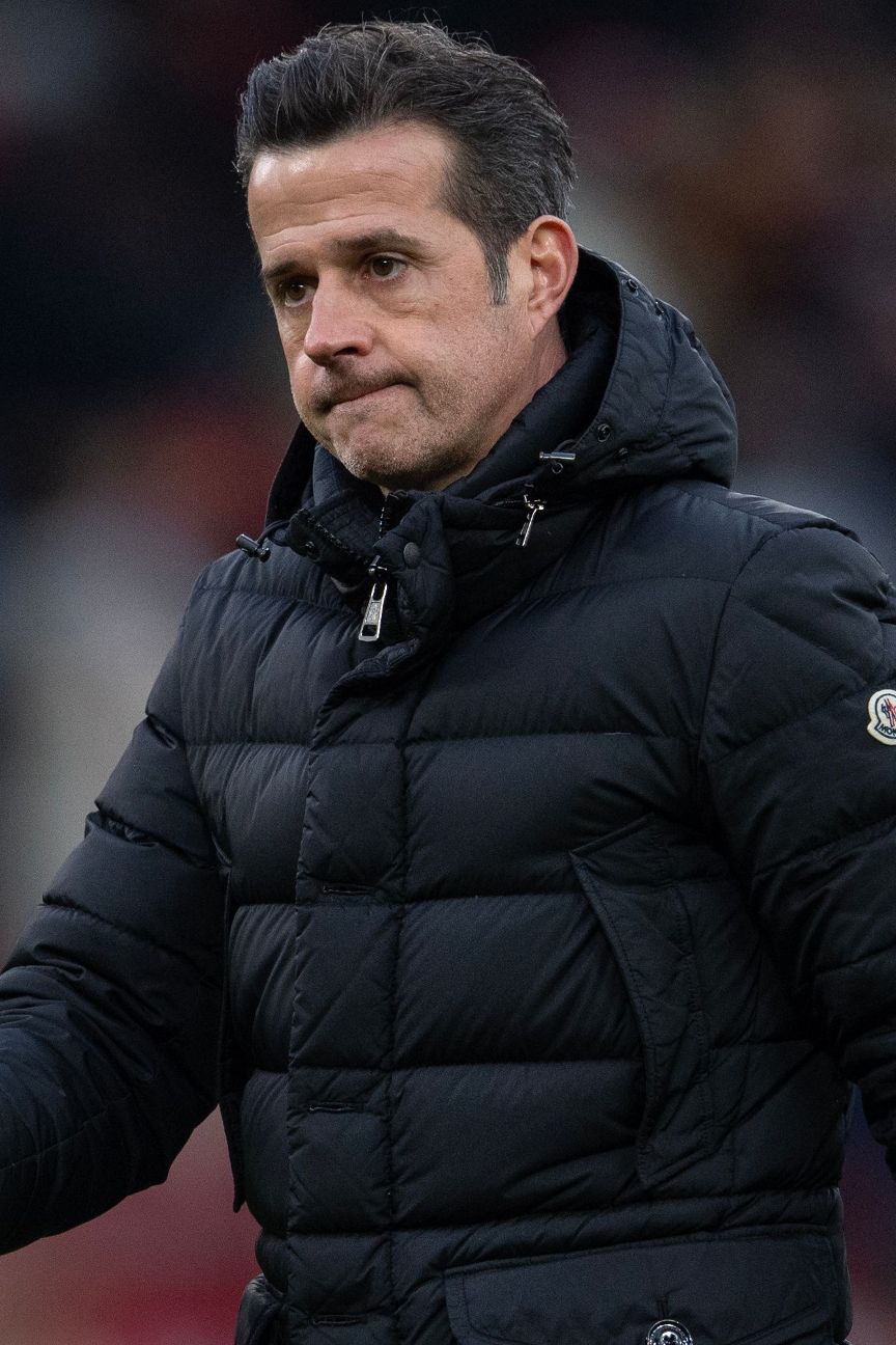 Who are the potential replacements for Frank as Tottenham's head coach? 4