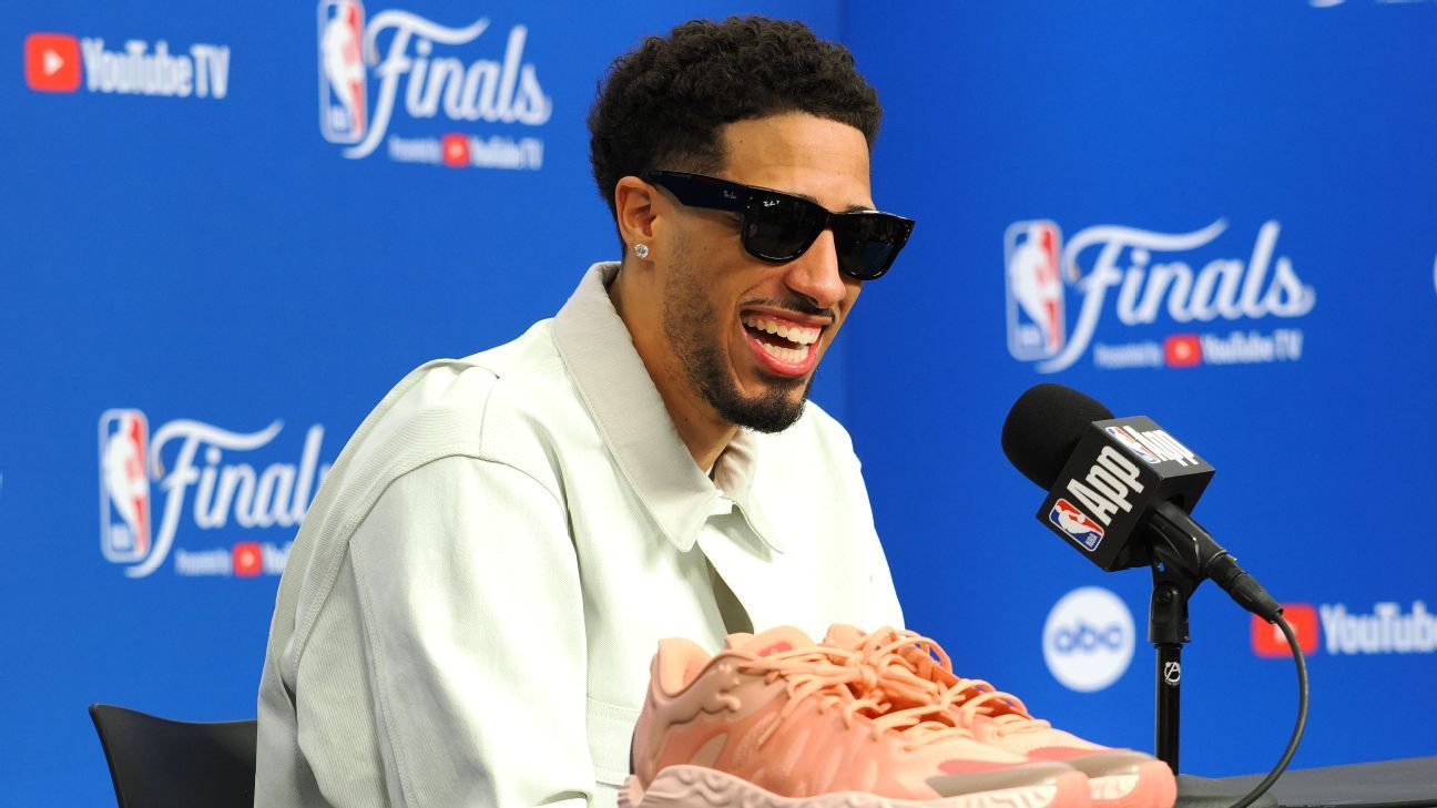 Tyrese Haliburton mocks Kentucky NBA alumni following Iowa State victory 1