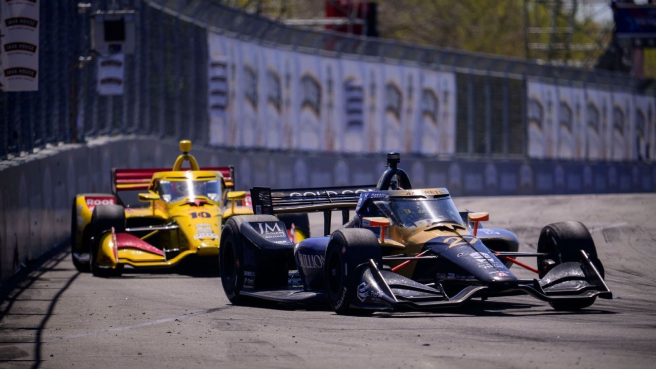Kyle Kirkwood wins IndyCar debut on Arlington streets Kyle Kirkwood secures victory in IndyCar debut on the streets of Arlington. 1