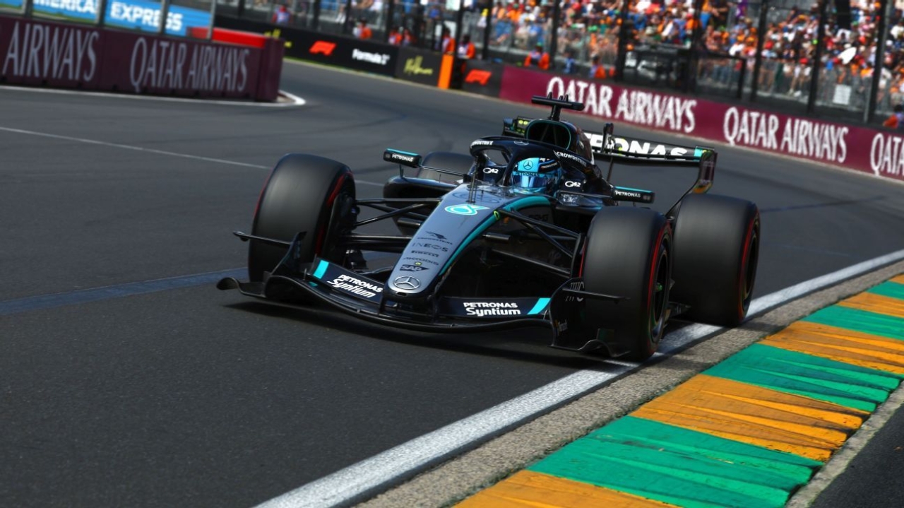 Australian Grand Prix: Russell leads final practice by 0.6s; Antonelli's significant crash raises concerns for qualifying 1