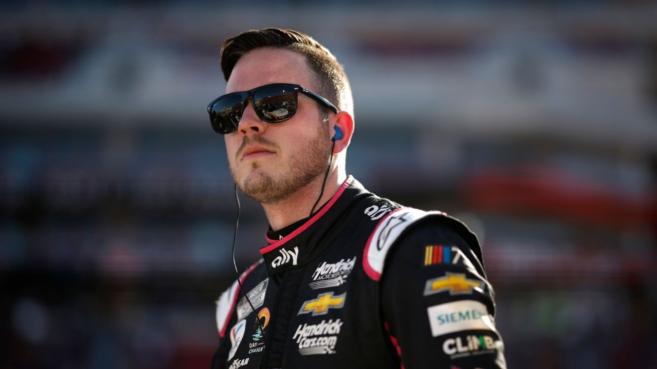 Alex Bowman sidelined for Phoenix NASCAR event because of vertigo. 1
