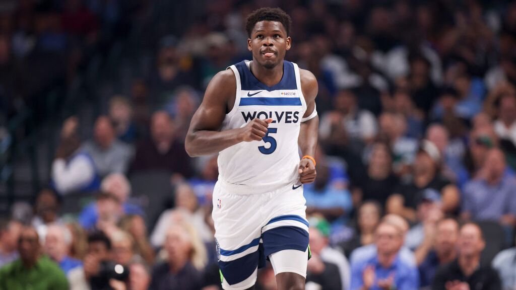 'Nature calls': Anthony Edwards misses tip off in return "Anthony Edwards absent at tip-off upon his return due to a personal matter" 1