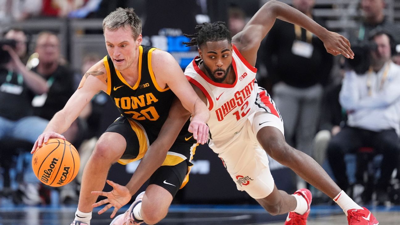 Thunder sign Payton Sandfort to two-way deal, waive Boeheim Thunder ink Payton Sandfort to two-way contract, release Boeheim 1