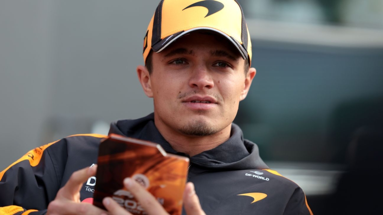 Chinese Grand Prix: McLaren's Lando Norris and Oscar Piastri both fail to start Chinese Grand Prix: McLaren's Lando Norris and Oscar Piastri unable to participate 1