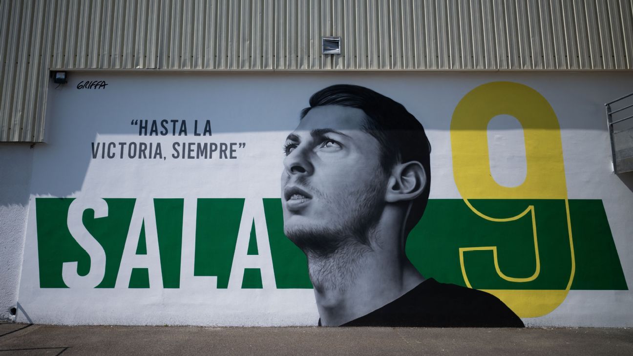 Cardiff's $138m claim over Emiliano Sala's death dismissed Cardiff's $138 million lawsuit regarding Emiliano Sala's passing rejected 1